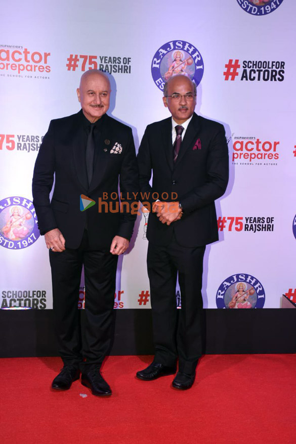 photos celebs grace the special screening of uunchai 1