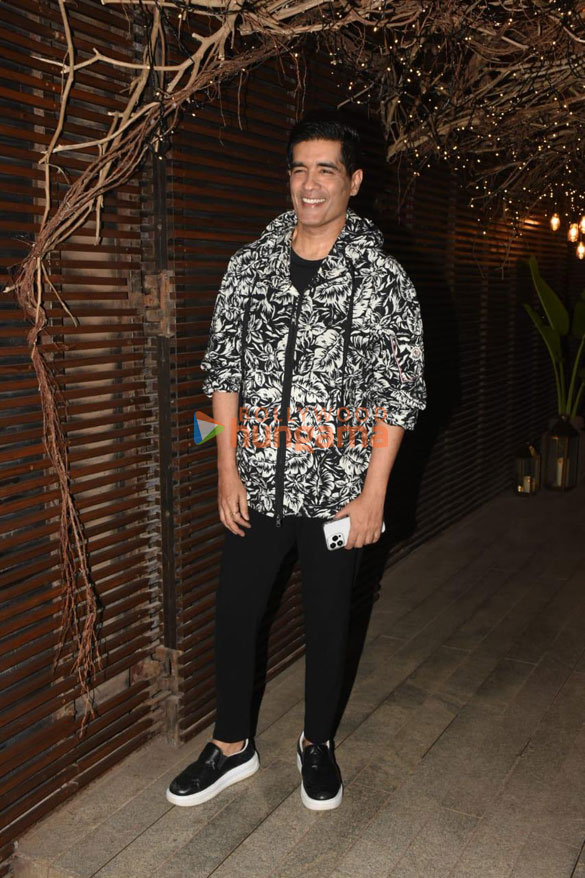 photos celebs snapped at kartik aaryans birthday bash 5 2
