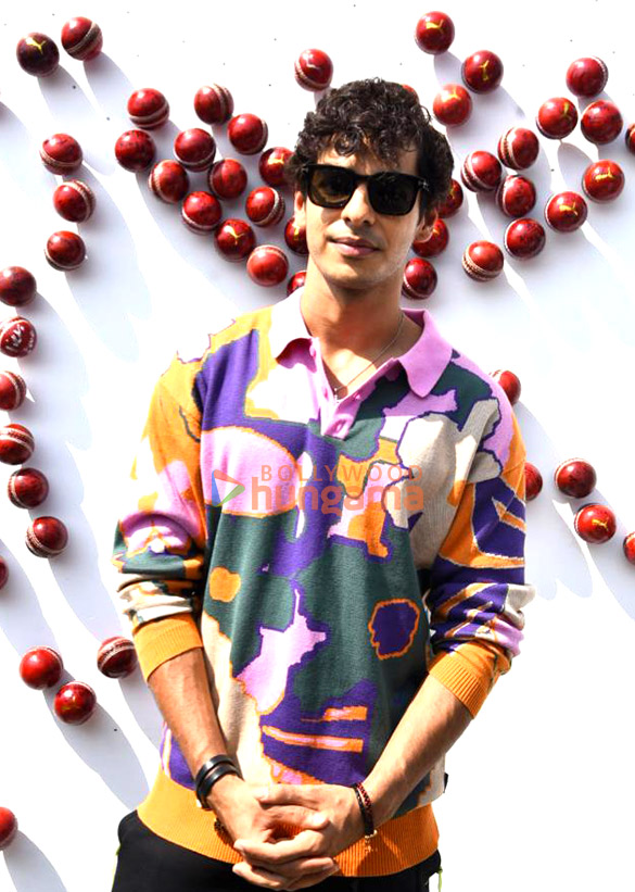 photos ishaan khatter snapped attending a brand event in bandra 1
