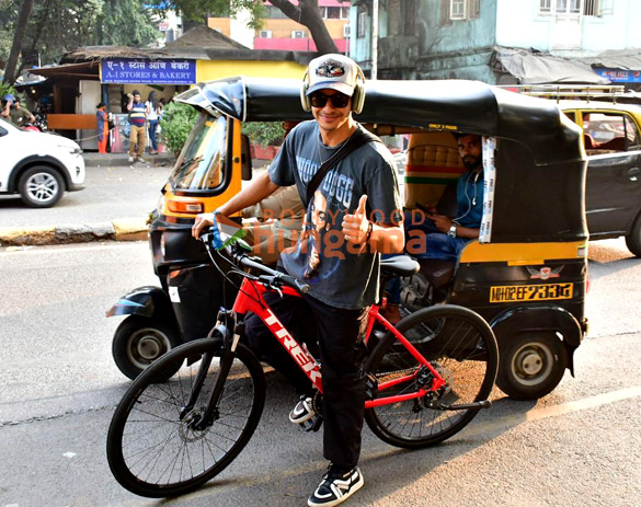 Photos: Ishaan Khatter snapped cycling in Bandra