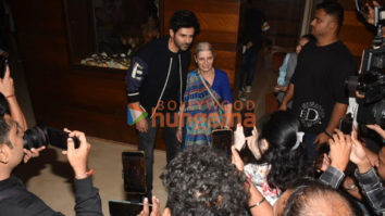 Photos: Kartik Aaryan snapped promoting Freddy in Juhu