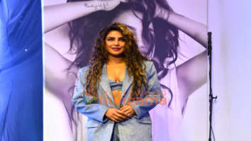 Photos: Priyanka Chopra snapped at Palladium Mall in Mumbai