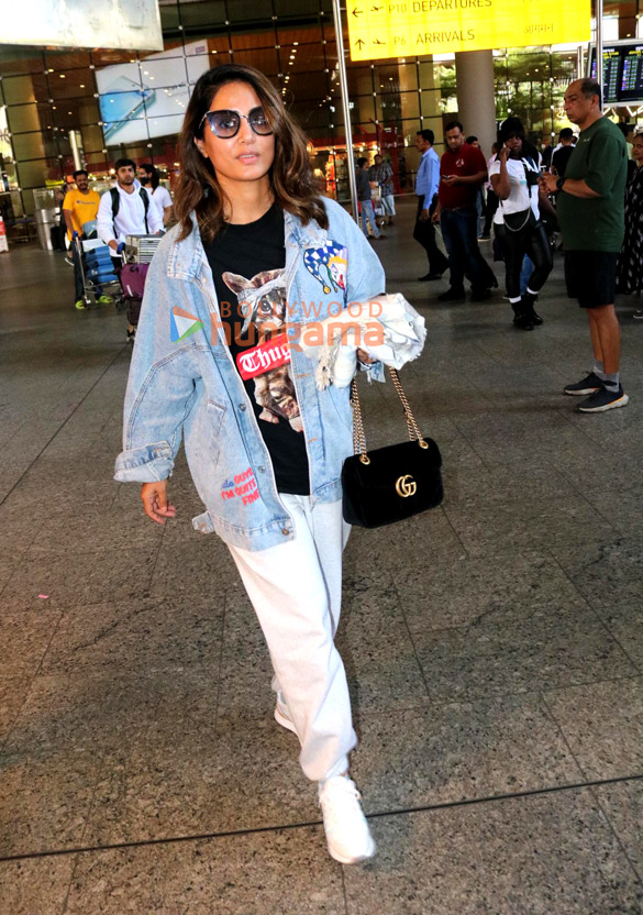 photos ranveer singh janhvi kapoor ishaan khatter and others snapped at the airport1 4