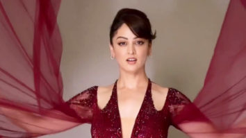 Sandeepa Dhar looks glorious in her red outfit