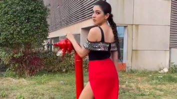 Sara Ali Khan looks smoking hot in red outfit