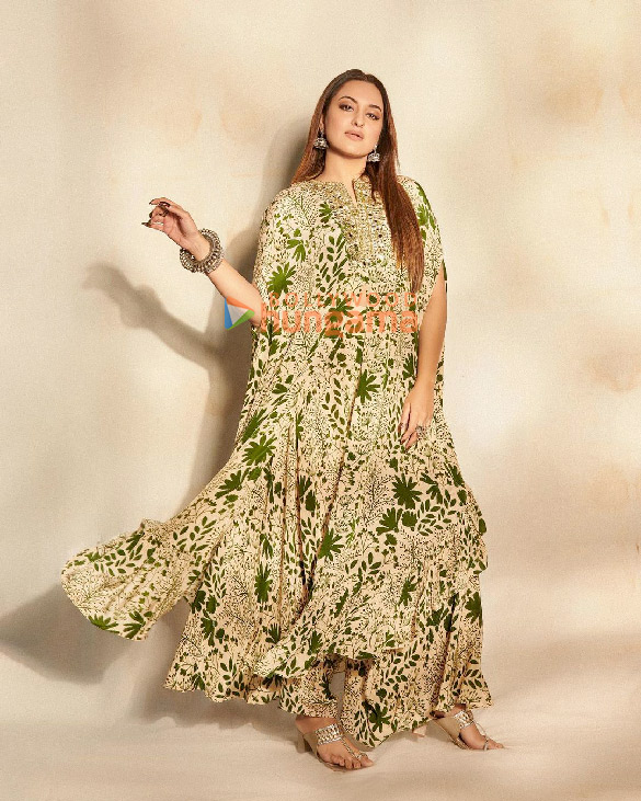 sonakshi sinha 4 61