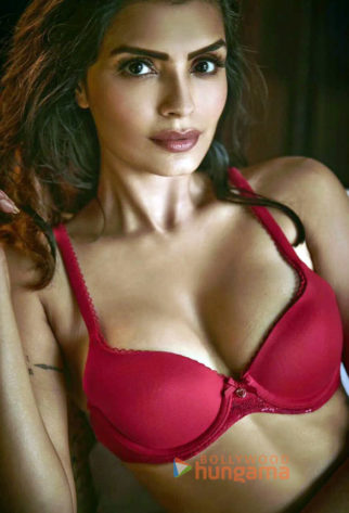 322px x 473px - Sonali Raut, Filmography, Movies, Sonali Raut News, Videos, Songs, Images,  Box Office, Trailers, Interviews - Bollywood Hungama