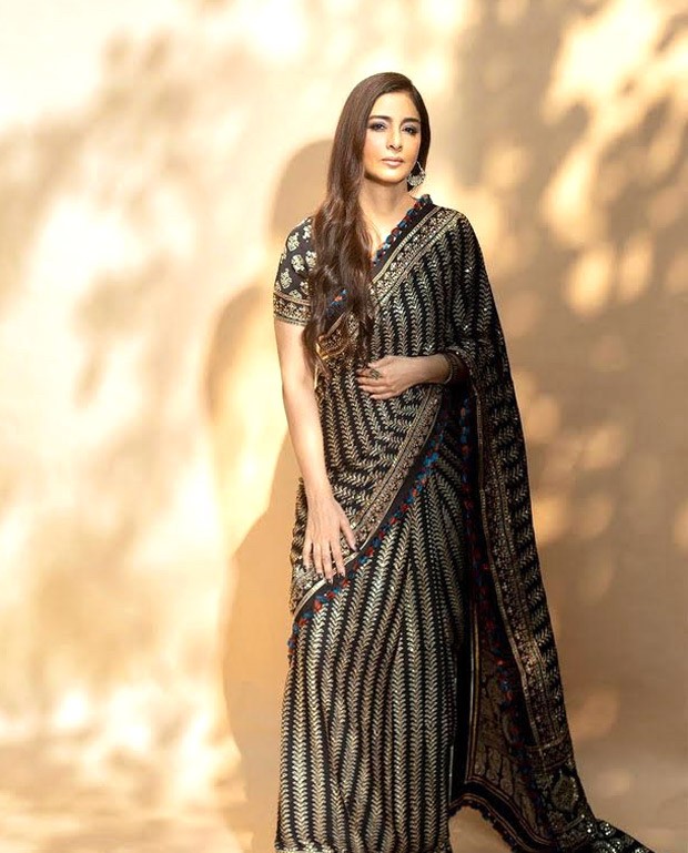 Tabu’s black and golden saree by Abu Jani-Sandeep Khosla for Drishyam 2 promotions can work everywhere from sangeet celebrations to cocktail parties