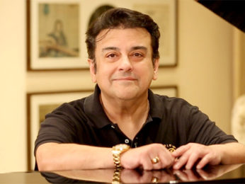 Adnan Sami narrates the idea behind his iconic songs ‘Lift Karadey’ & ‘Tera Chehra’ | Music Room