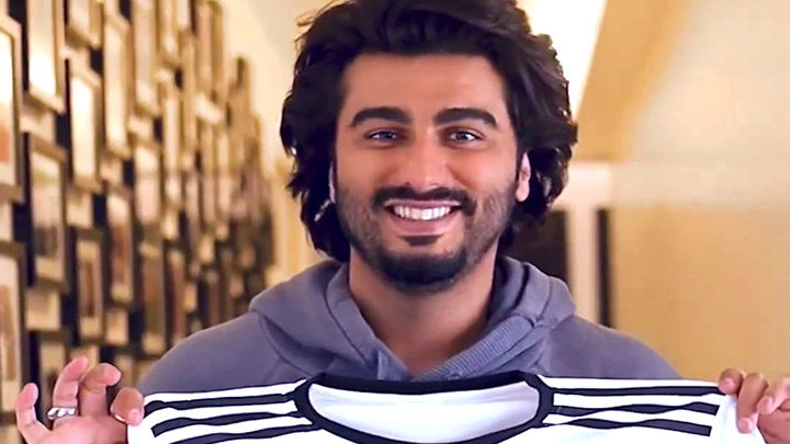 Arjun Kapoor shows his excitement and support to Messi for FIFA finals