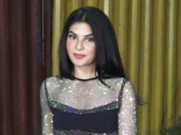 Jacqueline Fernandez looks beautiful in this glittery outfit