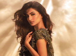 Palak Tiwari looks drop dead gorgeous in this olive saree
