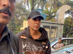 Photos: Akshay Kumar and Nitara Kumar snapped at Juhu, PVR