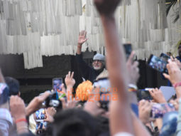 Photos: Amitabh Bachchan greets fans at his residence for Christmas