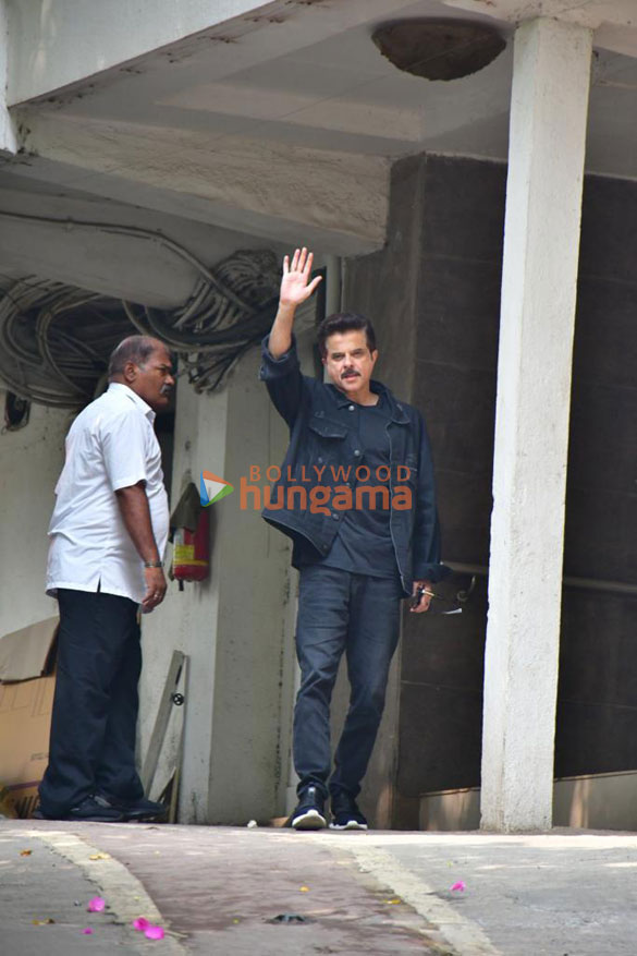 photos anil kapoor spotted at rhea kapoors house in khar 3