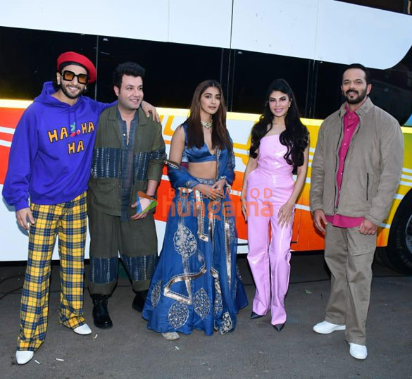 Photos: Cast of Cirkus promote the film on sets of The Kapil Sharma Show