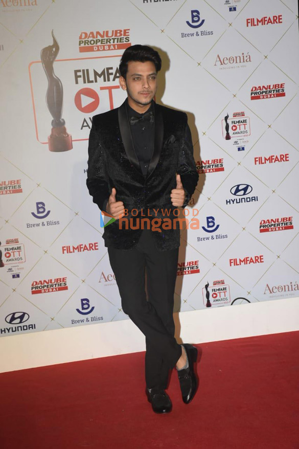 photos celebs attend the filmfare ott awards 2022 15