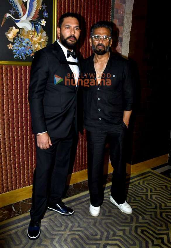 photos celebs attend the youwecan cancer foundation and curia app event to support underpriviledged cancer patients 2