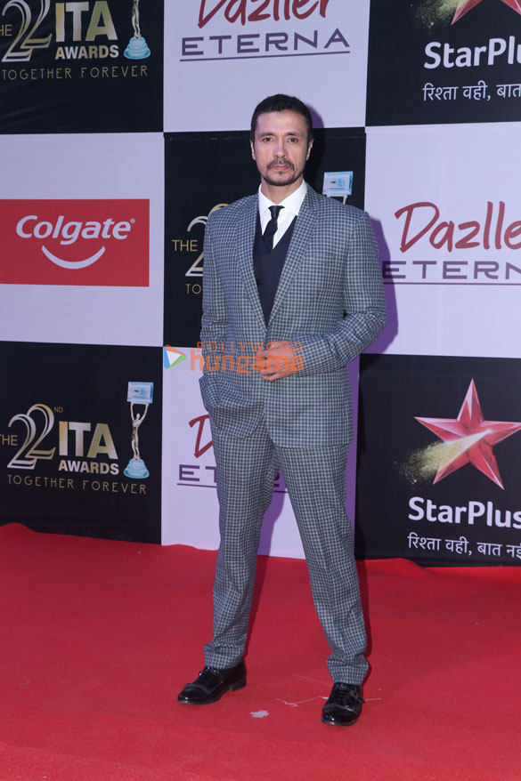 photos celebs snapped attending the red carpet of the 22nd ita awards in mumbai 008 30