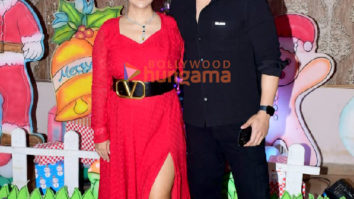 Photos: Gurmeet Choudhary and Debina Bonnerjee celebrate Christmas with fans