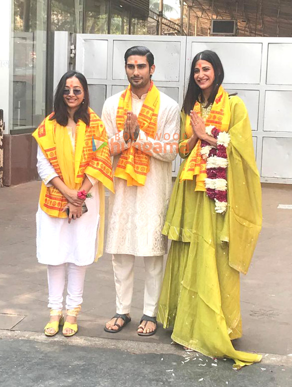 photos india lockdown star aahana kumra prateik babbar shweta basu prasad and director madhur bhandarkar snapped at siddhivinayak temple 3