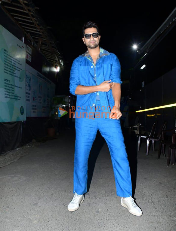 photos kiara advani and vicky kaushal snapped promoting govinda naam mera on the sets of the kapil sharma show 2