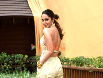Photos: Kiara Advani snapped promoting her film Govinda Naam Mera | Parties  & Events - Bollywood Hungama