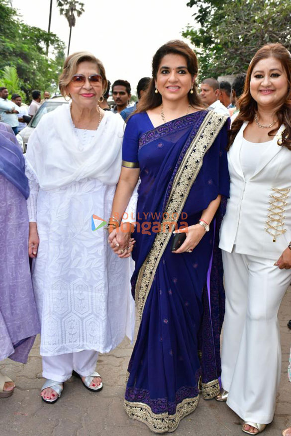 photos raj thackeray shaina nc and helen attend the ribbon cutting ceremony of the plant festival in bandra 2