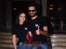 Photos: Riteish Deshmukh and Genelia D’Souza snapped at Radio City in Bandra