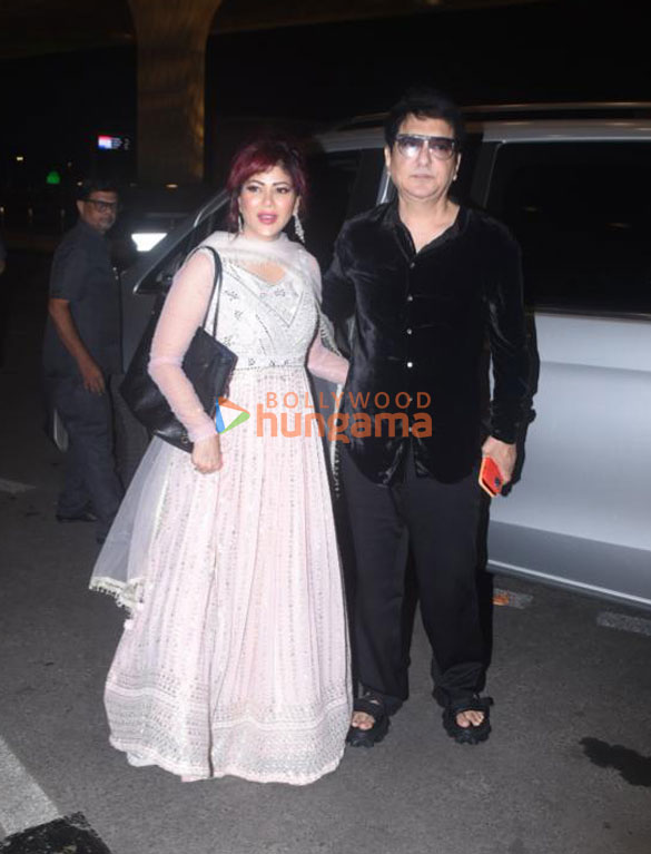 photos sajid nadiadwala and warda khan snapped at the airport 2