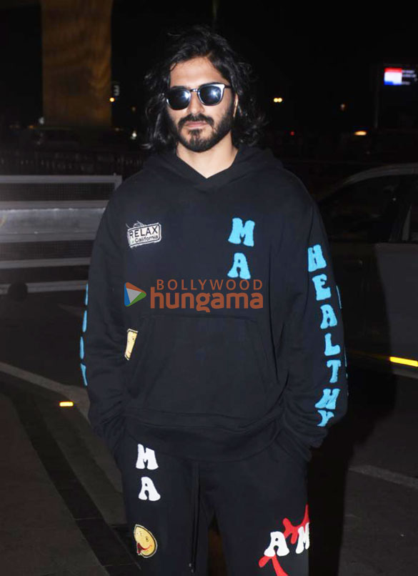photos shirley setia and harsh varrdhan kapoor snapped at the airport 11 1
