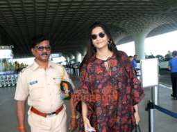 Photos: Sonam Kapoor Ahuja, Daisy Shah, Suniel Shetty and others snapped at the airport