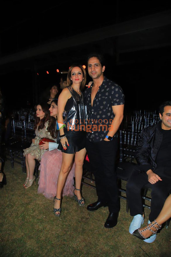 photos sussanne khan shriya saran and others attend blenders pride glassware fashion tour 9