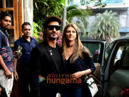 Photos: Vidyut Jammwal snapped with his girlfriend Nandita Mahtani in Juhu