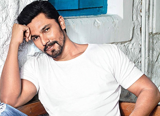 Randeep Hooda speaks his mind on OTT vs Theater debate; urges to maintain a balance between story and razzle-dazzle