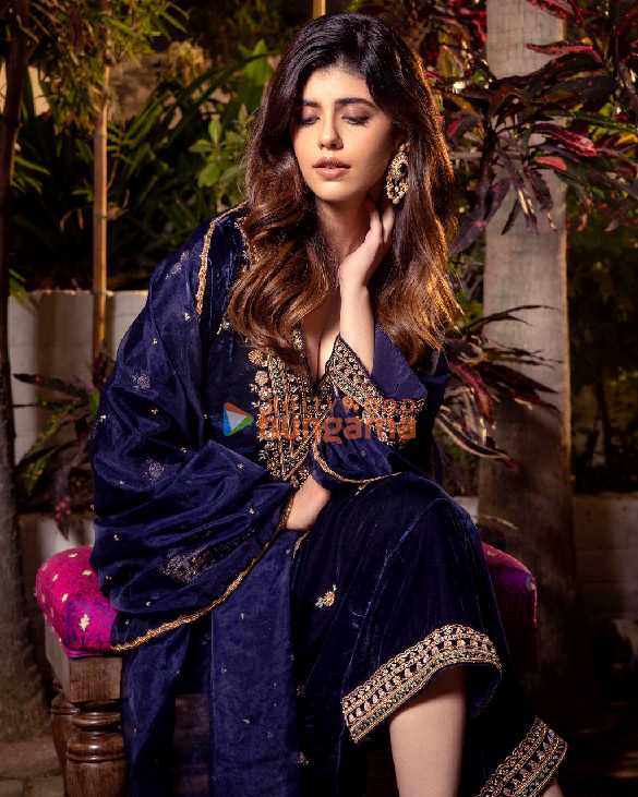 sanjana sanghi 1 104