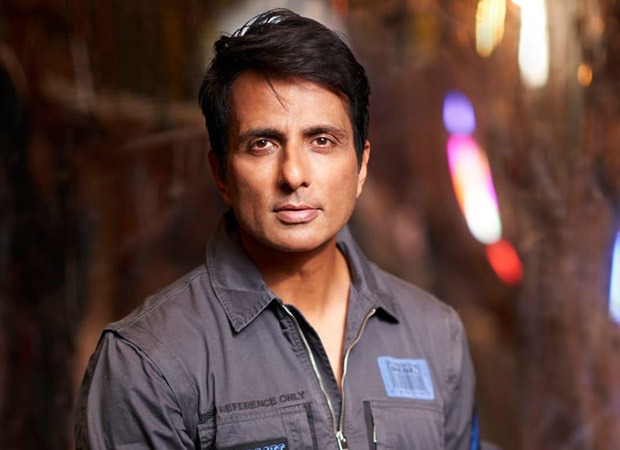 Sonu Sood pledges free knee implants for patients suffering from ailments : Bollywood News