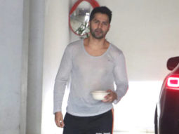 Varun Dhawan gets snapped in comfy outfit as she poses for paps