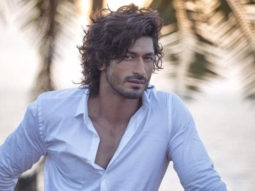 Vidyut Jammwal pens a note to self on 42nd birthday; says, “If I fail, I failed with giving it my everything”