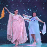 Karisma Kapoor recreates 'Kajra Mohabbat Wala' with Bharti Singh on Sa Re Ga Ma Pa Li'l Champs, see photos
