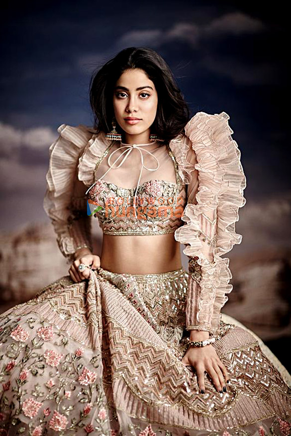 janhvi kapoor 74