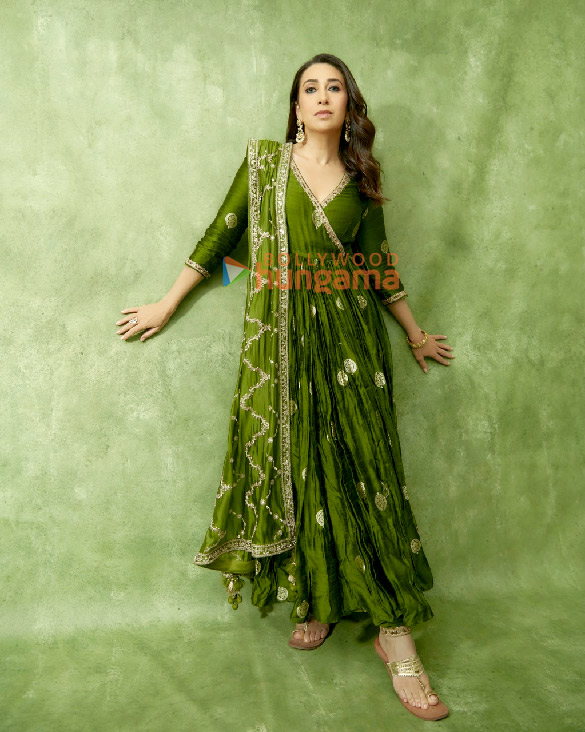 Karisma Kapoor Photos, Images, HD Wallpapers, Karisma Kapoor HD Images