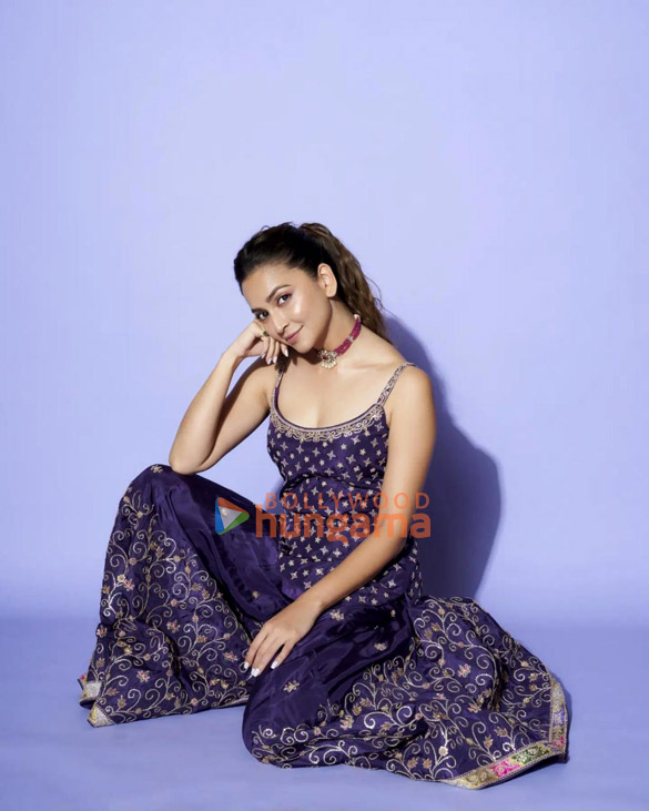 kriti kharbanda 6 4