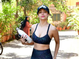 Malaika Arora flaunts her perfect curves as she attends her daily workout session