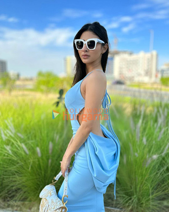 mouni roy 2 199