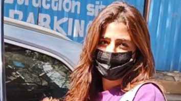 Nupur Sanon gets clicked in the city with her adorable pet