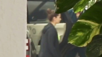 Paps capture a quick glimpse of Alia Bhatt and Shaheen Bhatt