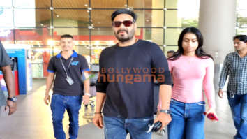 Photos: Ajay Devgn, Nysa Devgan, Anil Kapoor and others snapped at the airport