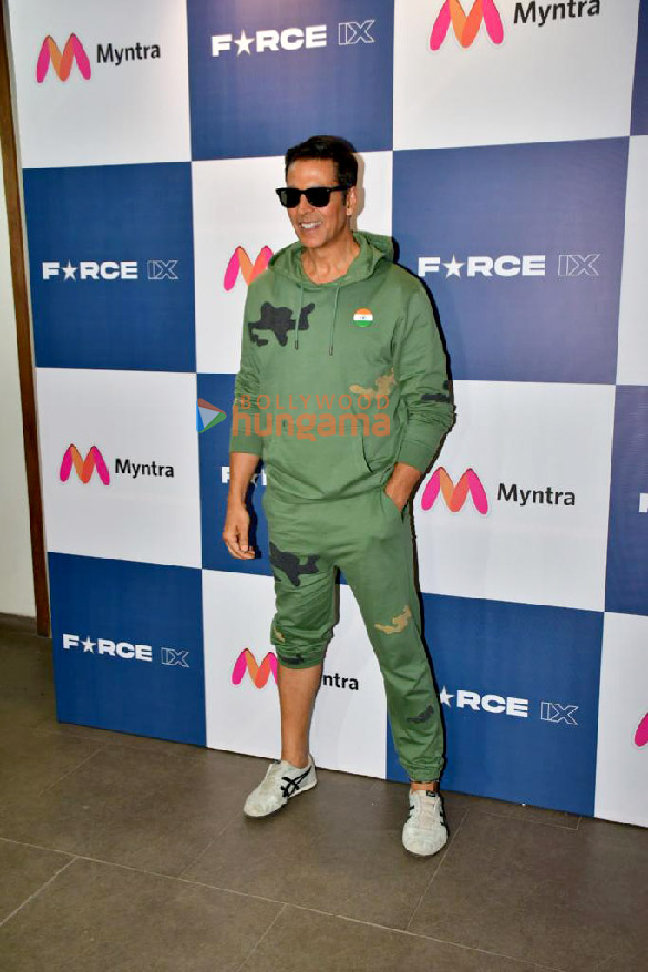 photos akshay kumar launches his brand force ix 5