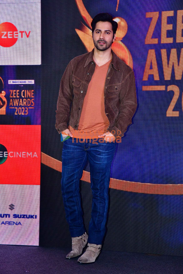 photos alia bhatt and varun dhawan attends the zee cine awards 2023 announcement event 00889 8